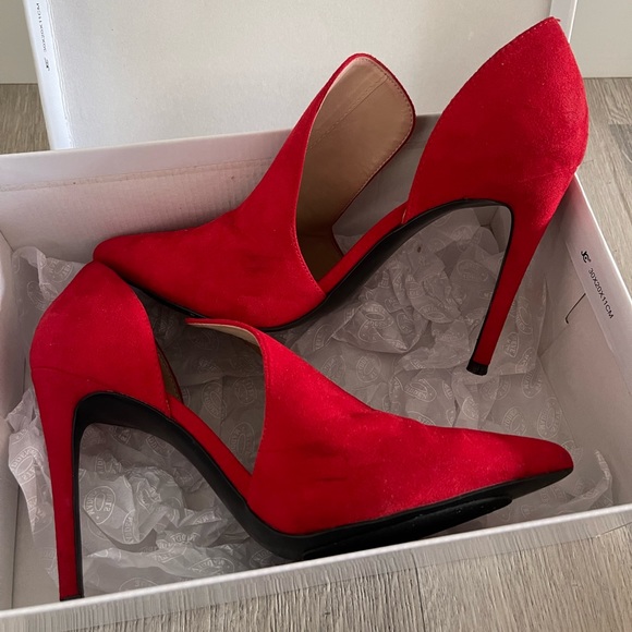 Steve Madden Dance Heels | Red Suede - Picture 6 of 6